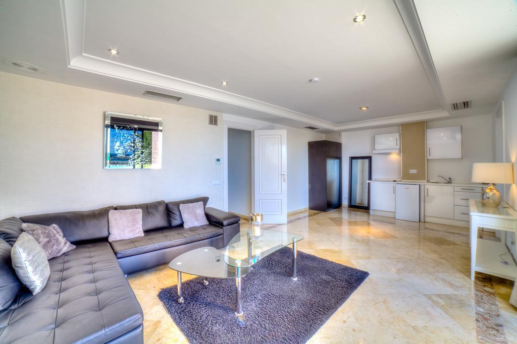 Banus Beach 4* Marbella