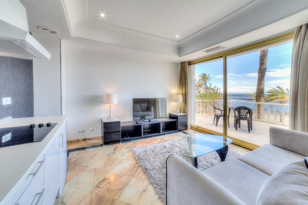 Banus Beach Apartahotel Marbella