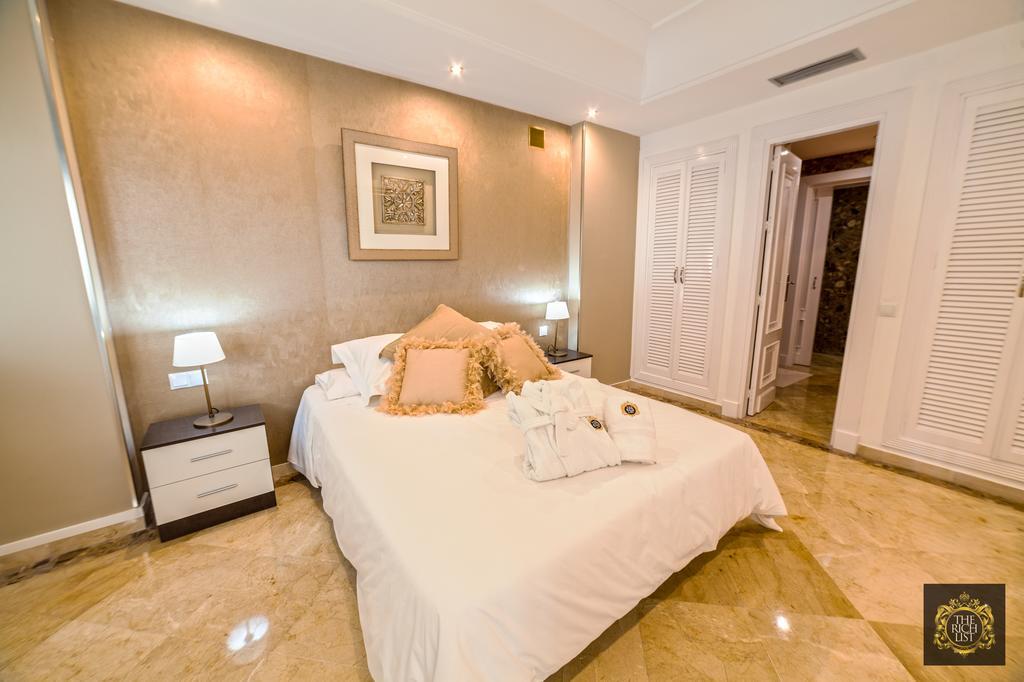 Apartahotel Banus Beach Marbella